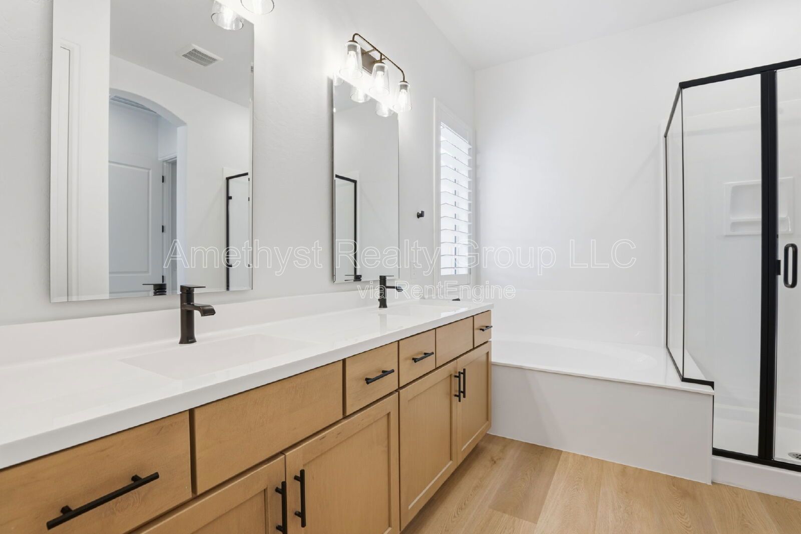 Brand New Build- 4 bedrooms, 3 bathrooms in Prasada! property image