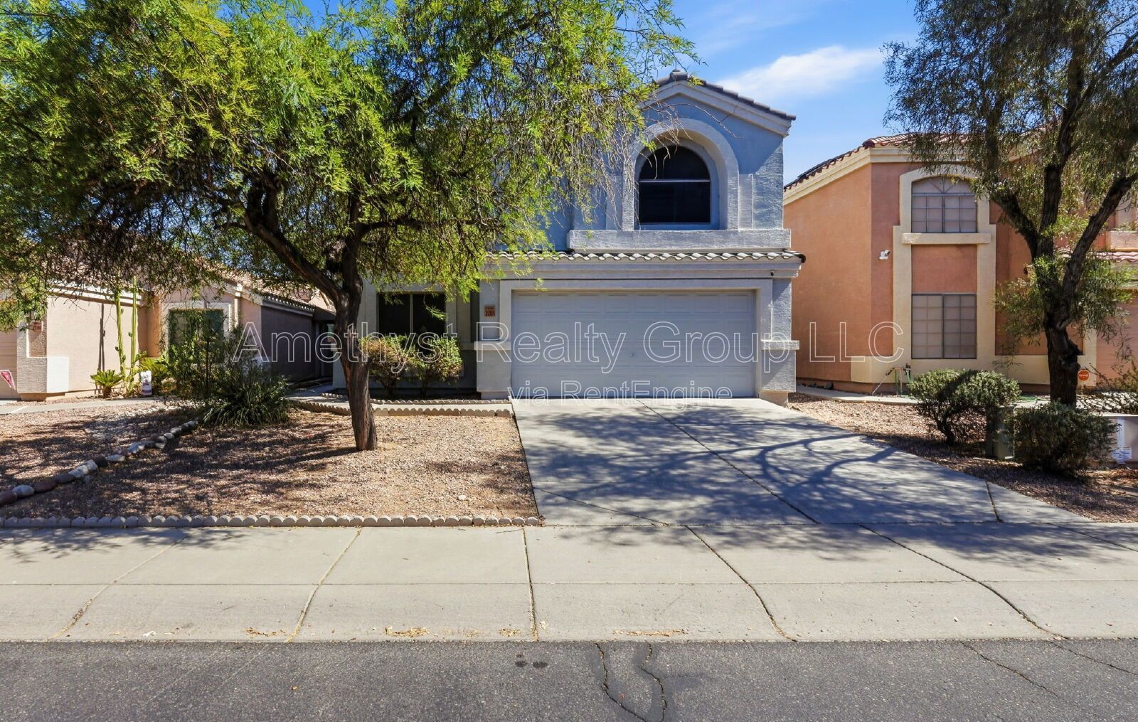 Spacious 4-Bedroom Home with Loft & Flexible Living Spaces property image