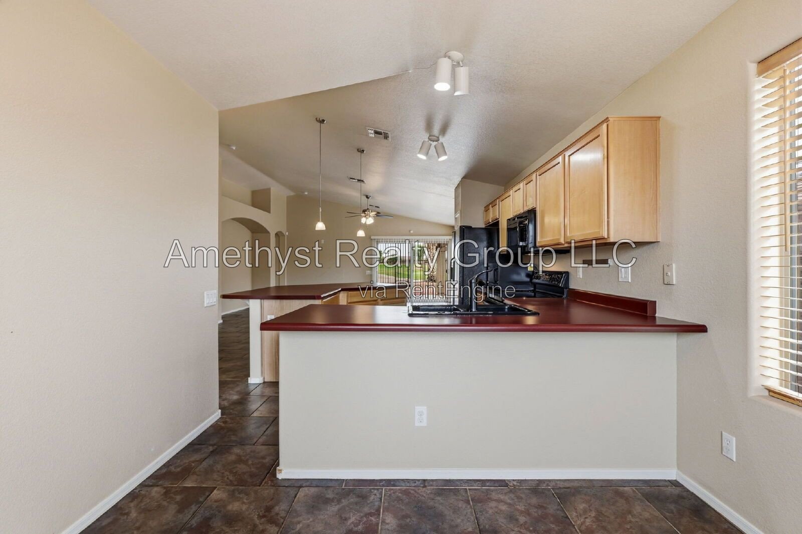 Golf Course Views. Spacious Living. Arizona Lifestyle. property image