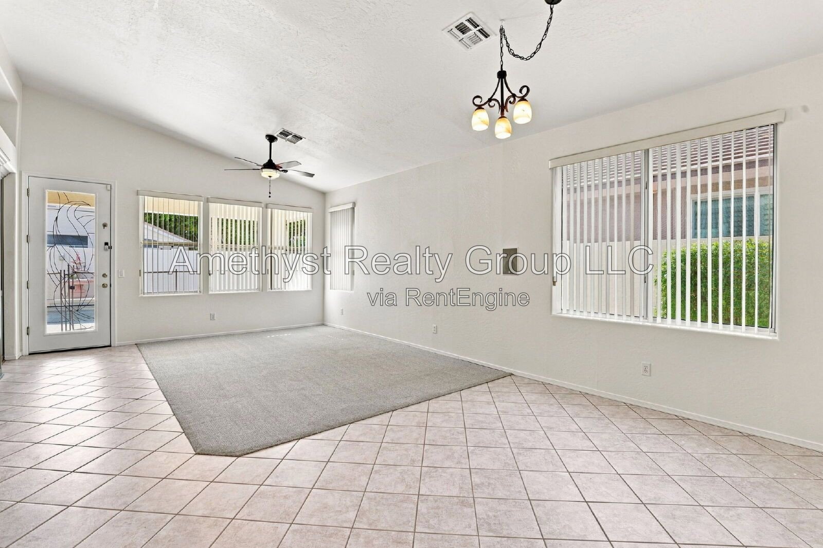 Arrowhead Ranch 4-Bedroom Home with Private Pool & 3-Car Garage property image