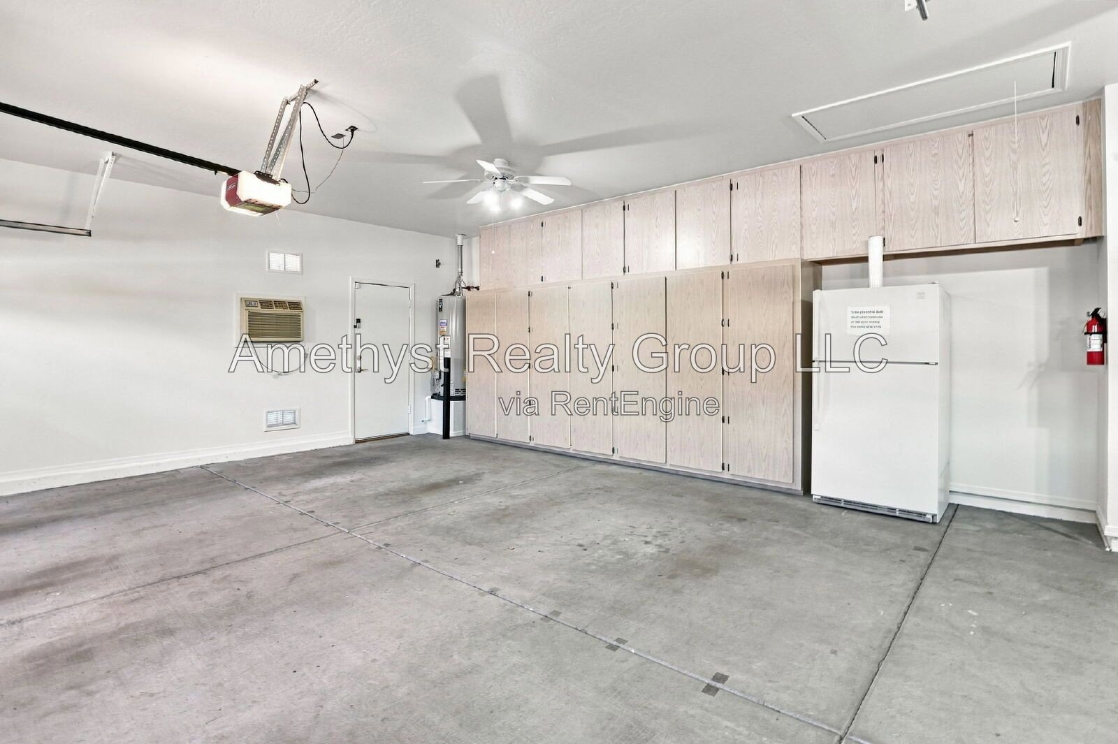 Arrowhead Ranch 4-Bedroom Home with Private Pool & 3-Car Garage property image