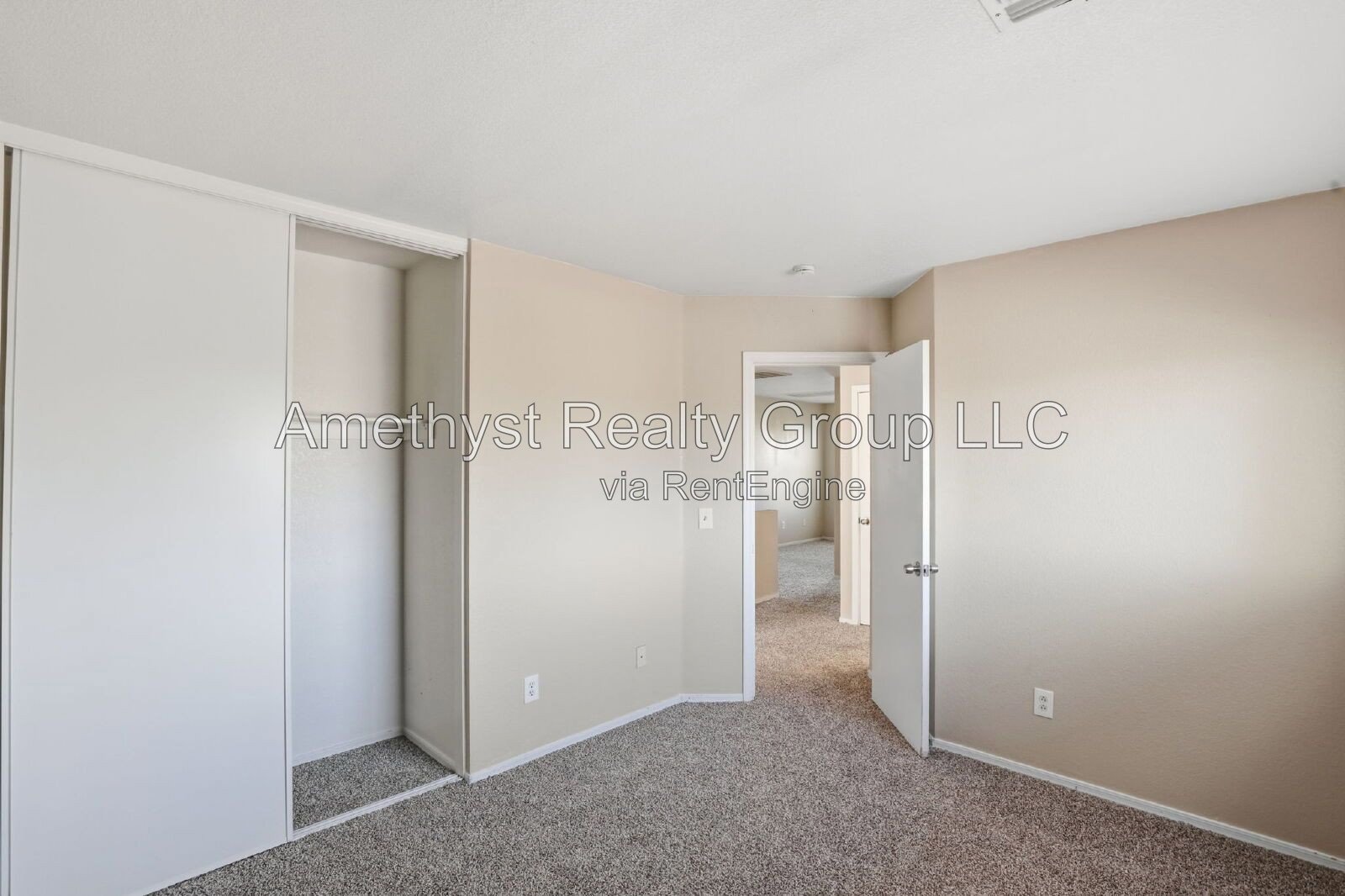 Spacious 4-Bedroom Retreat in Phoenix property image