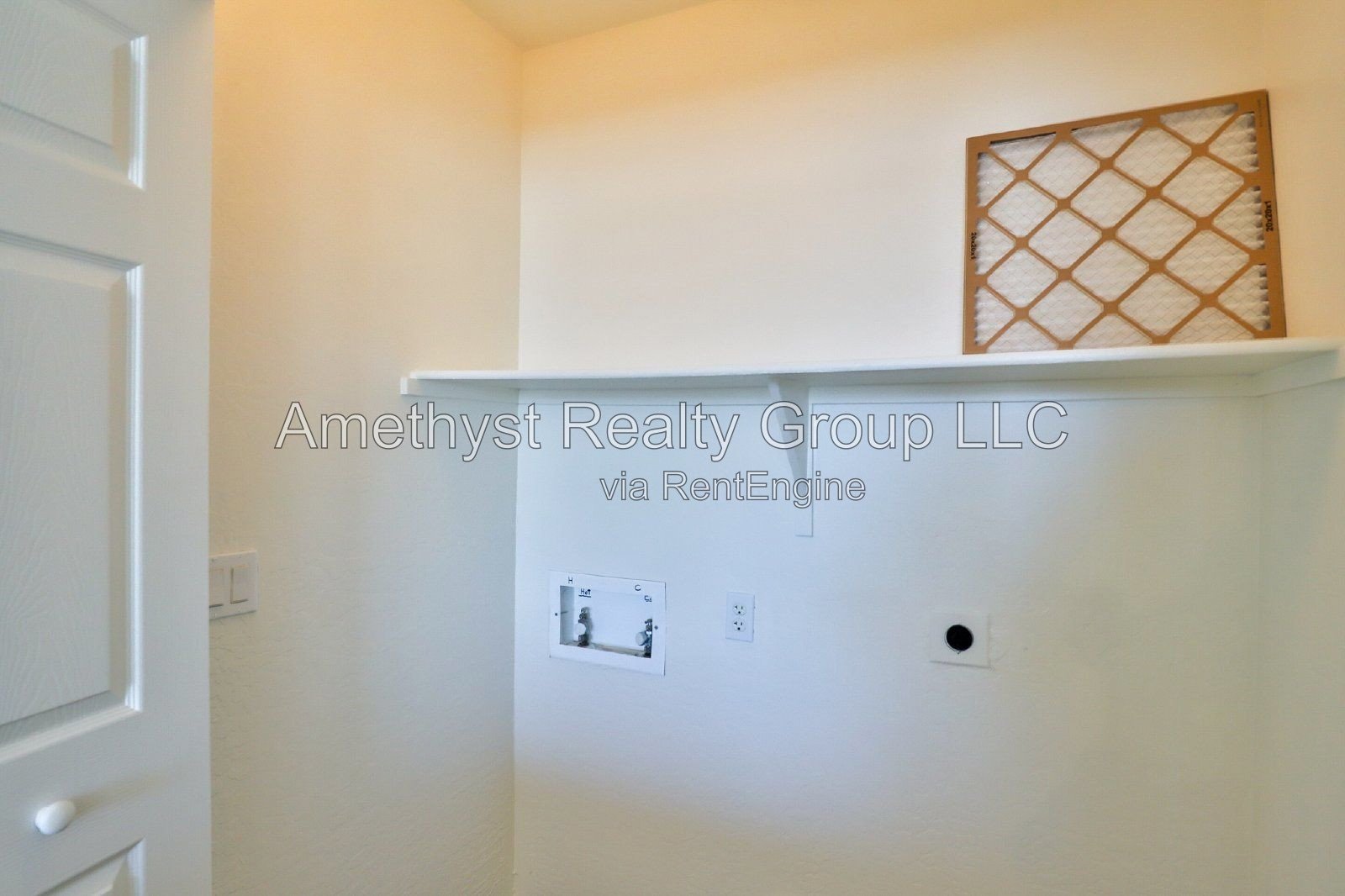 Your Home Between Homes property image