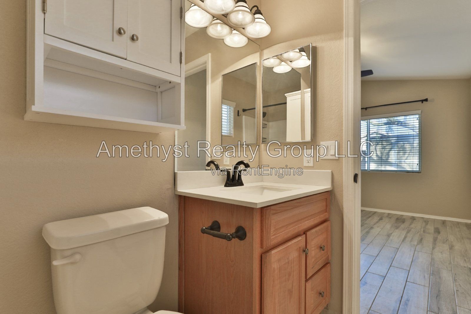 Bright & Inviting Glendale Home with Vaulted Ceilings & Charming Backyard property image